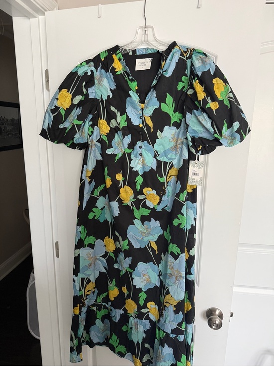 Tuckernuck Dresses & Skirts - Tuckernuck Black Floral Midi Dress with Blue and Yellow Blooms